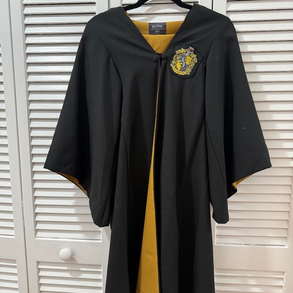 Harry Potter Kids Hufflepuff Rob - Picture 1 of 4